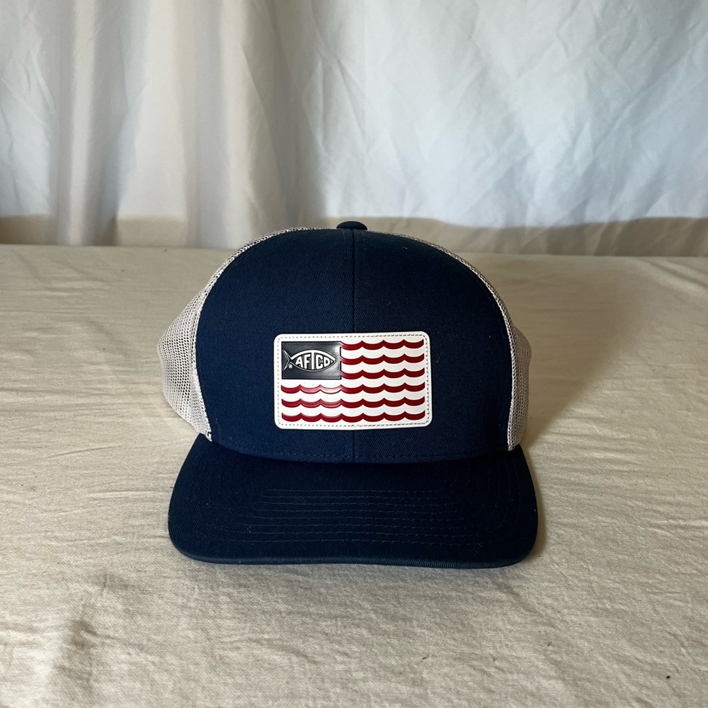 AFTCO Fishing Mesh Snapback Baseball Cap Hat Blue USA Flag Waves